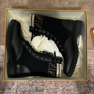 Fendi Boots